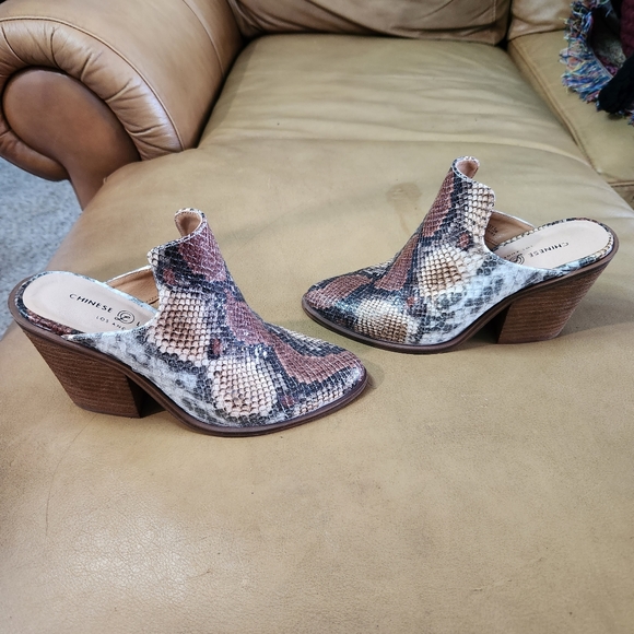 Chinese Laundry Snake Skin Mule Slip On Shoes - Picture 3 of 8